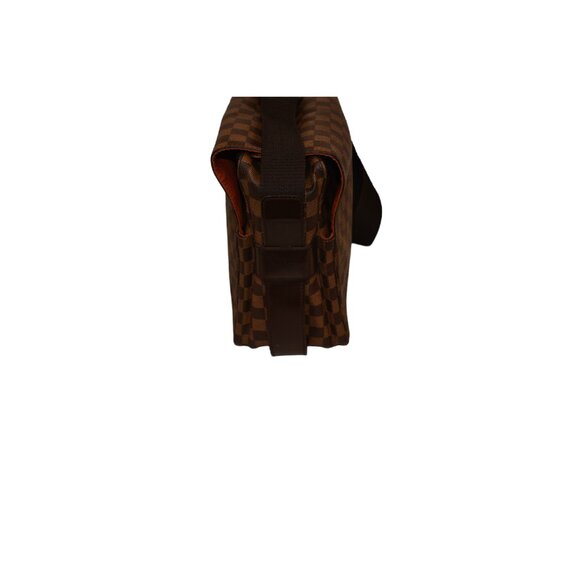 Louis Vuitton Naviglio Damier Ebene Messenger Bag - Picture 4 of 15